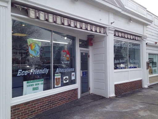 Cleaners «Beach Bluff Cleaners», reviews and photos, 242 Humphrey St, Marblehead, MA 01945, USA