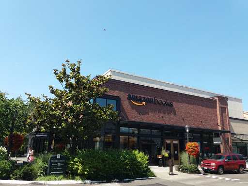 Computer Store «Apple University Village», reviews and photos, 2656 NE University Village St, Seattle, WA 98105, USA