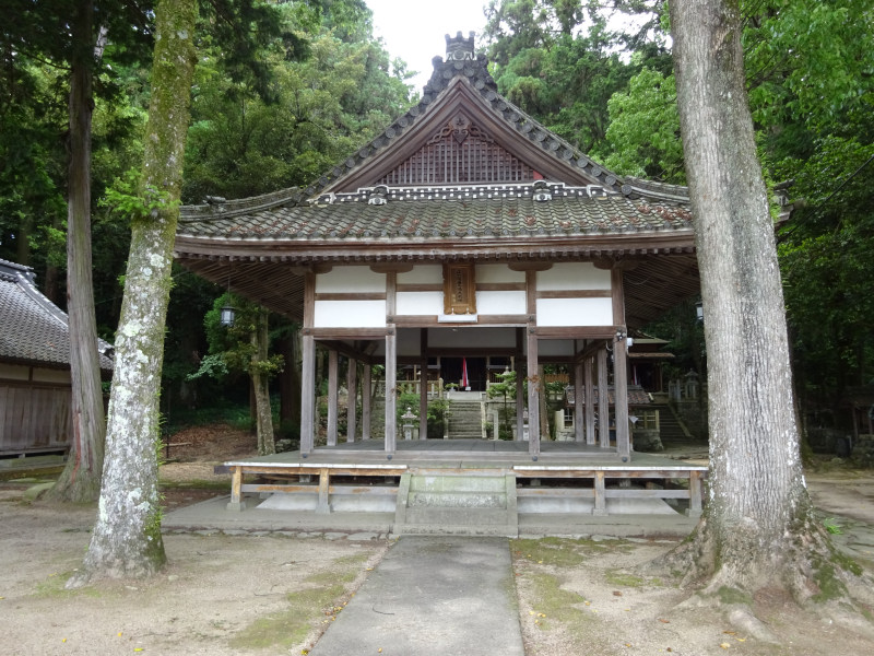 豊満神社