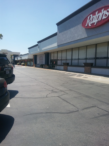 Grocery Store «Ralphs», reviews and photos, 21431 Devonshire St, Chatsworth, CA 91311, USA