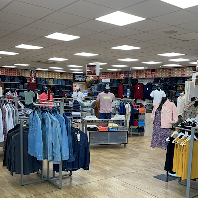 Sport Surplus Leconte - Outfit à Amilly