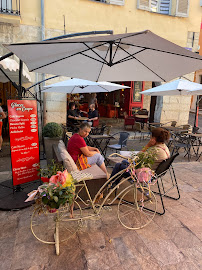 Atmosphère du Café Les Comptoirs Namas Thés à Grasse - n°9