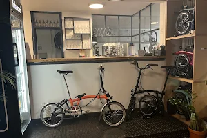 alf bikes & coffee image