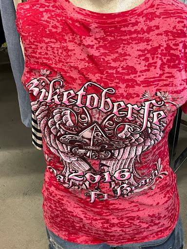 Thrift Store «Family Thrift Store», reviews and photos, 2699 N State Rd 7, Lauderdale Lakes, FL 33313, USA