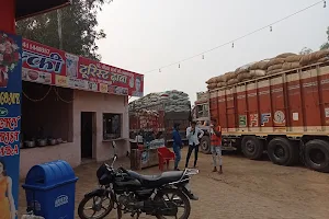 Lucky tourist Dhaba image