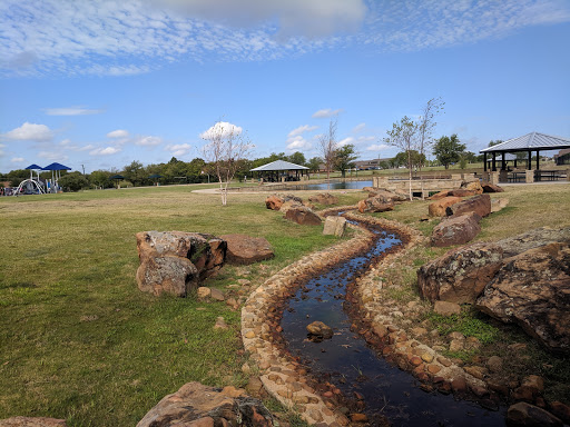 Park «Clayton W Chandler Park», reviews and photos, 1530 N Walnut Creek Dr, Mansfield, TX 76063, USA
