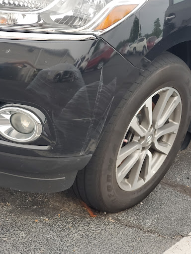 Car Dealer «St Charles Automotive», reviews and photos, 5601 Veterans Memorial Pkwy, St Peters, MO 63376, USA