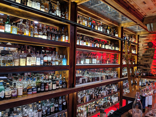 Wine Store «Wades Wines», reviews and photos, 30961 Agoura Rd #321, Westlake Village, CA 91361, USA