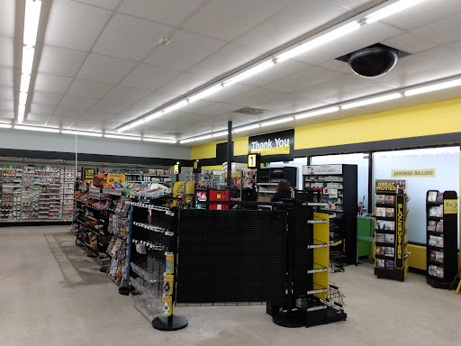 Home Goods Store «Dollar General», reviews and photos, 1522 W 9th St, Mt Carmel, IL 62863, USA