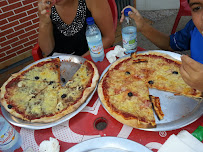 Plats et boissons du Pizzas à emporter Pizza L'abrivado à Lunel - n°4