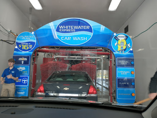 WhiteWater Express Car Wash en Lima