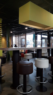 Atmosphère du Restauration rapide McDonald's à Hallennes-lez-Haubourdin - n°11