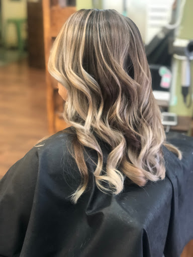 Beauty Salon «Mint Salon A Paul Mitchell Focus Salon», reviews and photos, 1016 S Presa St, San Antonio, TX 78210, USA