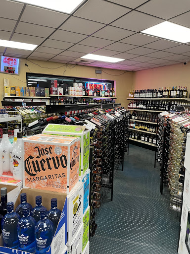 Liquor Store «Warehouse Liquor», reviews and photos, 1000 S Brown St, Springfield, TN 37172, USA