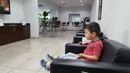 Car Dealer «Lauderdale INFINITI», reviews and photos, 900 E Sunrise Blvd, Fort Lauderdale, FL 33304, USA