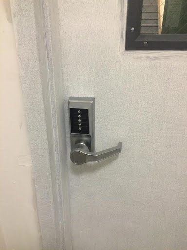 Locksmith «Always Ready Locksmith», reviews and photos, 71-22 164th St #1, Fresh Meadows, NY 11365, USA