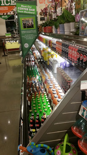 Grocery Store «Whole Foods Market», reviews and photos, 427 Walnut St, Lynnfield, MA 01940, USA