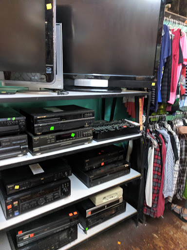 Thrift Store «Community Thrift», reviews and photos, 623 Valencia St, San Francisco, CA 94110, USA