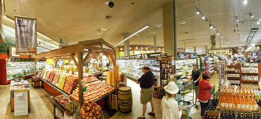 Gourmet Grocery Store «Bristol Farms», reviews and photos, 810 Avocado Ave, Newport Beach, CA 92660, USA