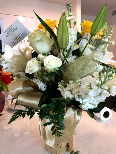 Florist «In Bloom Florist - Heathrow, Florida», reviews and photos, 1210 International Pkwy, Lake Mary, FL 32746, USA