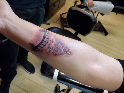 Tattoo Shop «Zen Tattoo», reviews and photos, 294 W 4500 S, Salt Lake City, UT 84107, USA