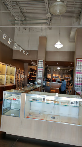 Outlet Mall «Tanger Outlet Commerce», reviews and photos, 800 Steven B Tanger Blvd, Commerce, GA 30529, USA