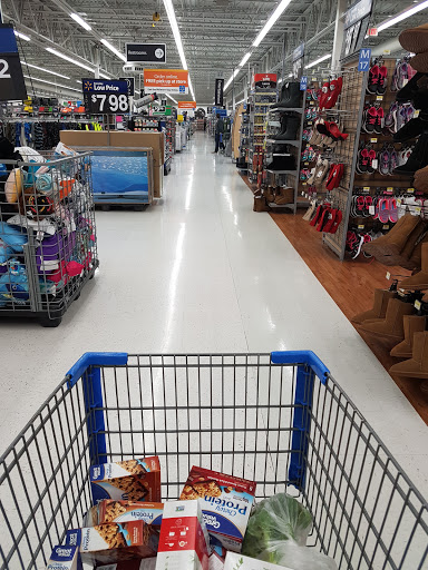 Department Store «Walmart Supercenter», reviews and photos, 100 THF Blvd, Chesterfield, MO 63005, USA