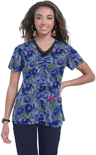 Opiniones de La Magia de Mayte Scrubs, Uniformes Médicos, Moda en Trujillo - Médico