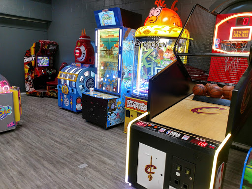 Bowling Alley «Indian Lanes», reviews and photos, 815 E Northside Dr, Clinton, MS 39056, USA