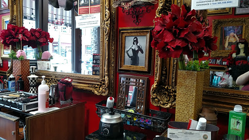 Barber Shop «RAZZLEDAZZLE Barbershop», reviews and photos, 9531 Harding Ave, Surfside, FL 33154, USA