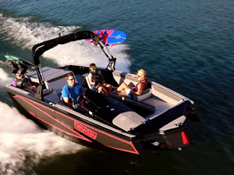 SunWave Boat Rentals