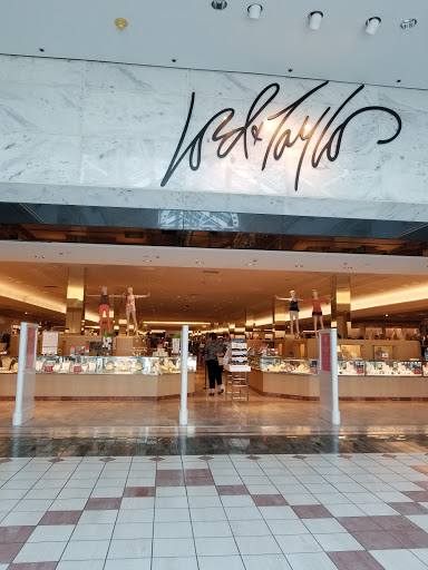 Shopping Mall «Eastview Mall», reviews and photos, 7979 Pittsford Victor Rd, Victor, NY 14564, USA