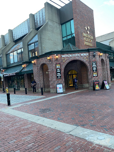 Shopping Mall «Museum Place Mall», reviews and photos, 1 Church St, Salem, MA 01970, USA