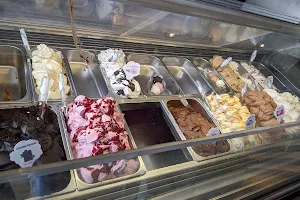 Gelato Divino image