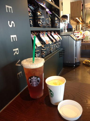 Coffee Shop «Starbucks», reviews and photos, 2433 Main St, Tupelo, MS 38801, USA