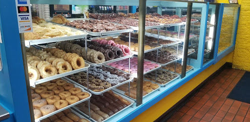 Donut Shop «Heavenly Donuts», reviews and photos, 1915 N Lombard St, Portland, OR 97217, USA