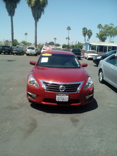 Used Car Dealer «5 Star Auto», reviews and photos, 602 N Harbor Blvd, Santa Ana, CA 92703, USA