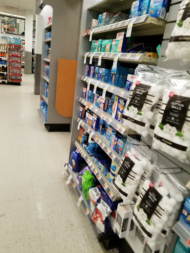 Drug Store «Walgreens», reviews and photos, 10425 Queens Blvd, Forest Hills, NY 11375, USA