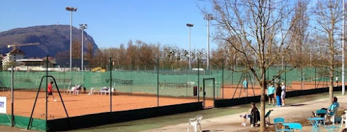 Tennis Municipaux De Ville-la-Grand à Ville-la-Grand | 24 AVIS | TELEPHONE