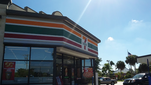 7-Eleven, 2135 Tamiami Trail E, Naples, FL 34112, USA, 