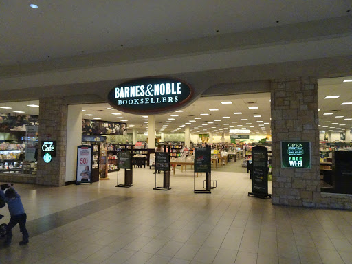Book Store «Barnes & Noble», reviews and photos, 1 E Towne Mall, Madison, WI 53704, USA