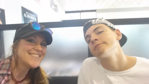 Volkswagen Dealer «Volkswagen Springfield», reviews and photos, 3145 S Campbell Ave, Springfield, MO 65807, USA