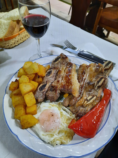 Restaurante Aries 2 - C. Caídos, 6, 22234 Ballobar, Huesca, Spain