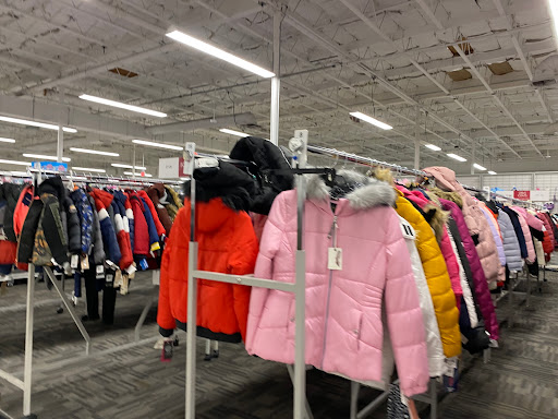 Clothing Store «Burlington Coat Factory», reviews and photos, 1600 Saratoga Ave, San Jose, CA 95129, USA
