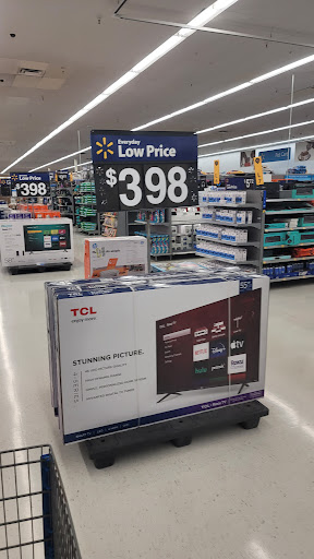 Department Store «Walmart Supercenter», reviews and photos, 8300 E 96th St, Fishers, IN 46037, USA