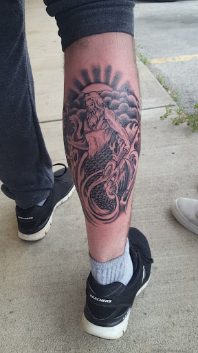 Tattoo Shop «Spaded and Jaded Tattoo», reviews and photos, 4666 S Mingo Rd c, Tulsa, OK 74146, USA