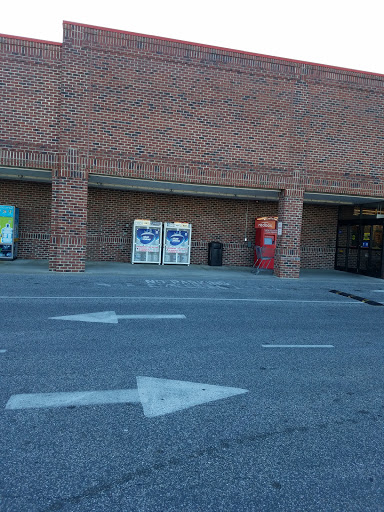 Grocery Store «Food Lion», reviews and photos, 12158 Brittingham Ln, Princess Anne, MD 21853, USA