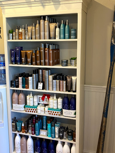 Hair Salon «Salon 42/70», reviews and photos, 165 Bridge Rd, Salisbury, MA 01952, USA