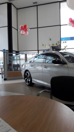 Used Car Dealer «Superior Honda», reviews and photos, 4777 Spring Grove Ave, Cincinnati, OH 45232, USA
