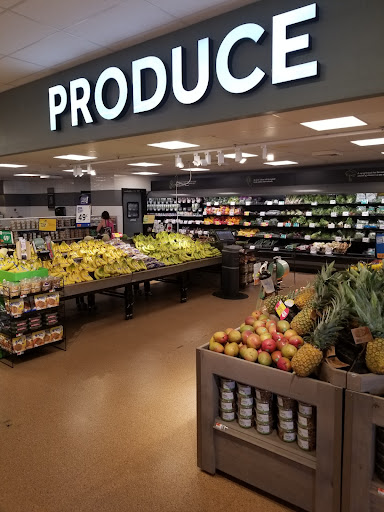 Supermarket «Super Stop & Shop», reviews and photos, 164 Main St, Saugus, MA 01906, USA